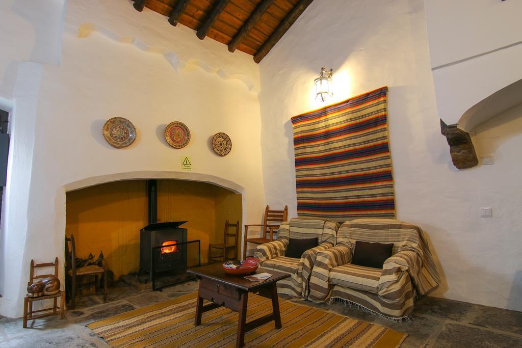 Dom Nuno - Turismo De Habitacao Guest House Monsaraz Bagian luar foto
